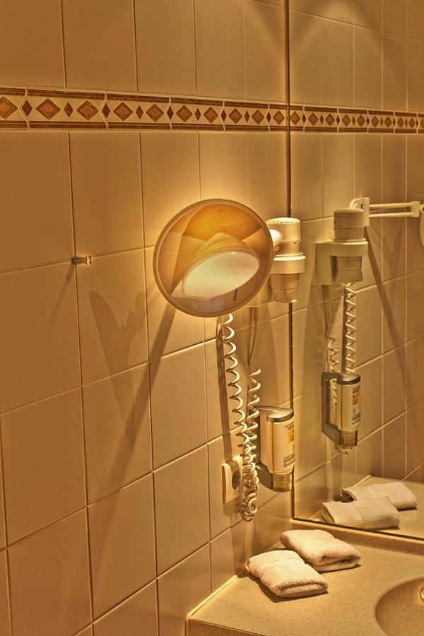 Hotel Hallertau Вольнцах Екстер'єр фото